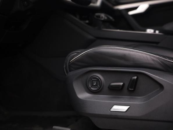 Volkswagen Touareg III с пробегом 2019 года, цена 4 099 000 рублей, 149661 км, внедорожник, Автокод Объявления