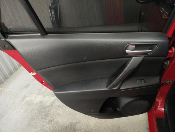 Mazda 3 II (BL) Рестайлинг с пробегом 2012 года, цена 825 000 рублей, 202720 км, хэтчбек, Автокод Объявления