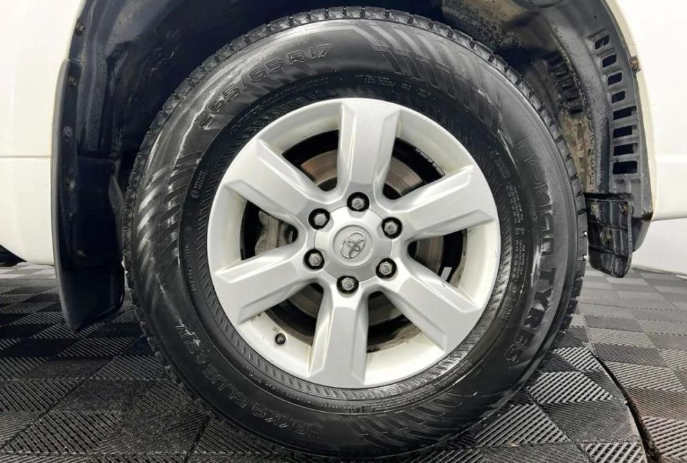 Toyota Land Cruiser Prado 150 Series Рестайлинг 1 Нижний Новгород  - изображение 21