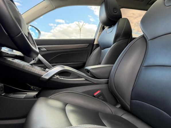 Geely Atlas Pro с пробегом 2024 года, цена 2 200 000 рублей, 66346 км, внедорожник, Автокод Объявления