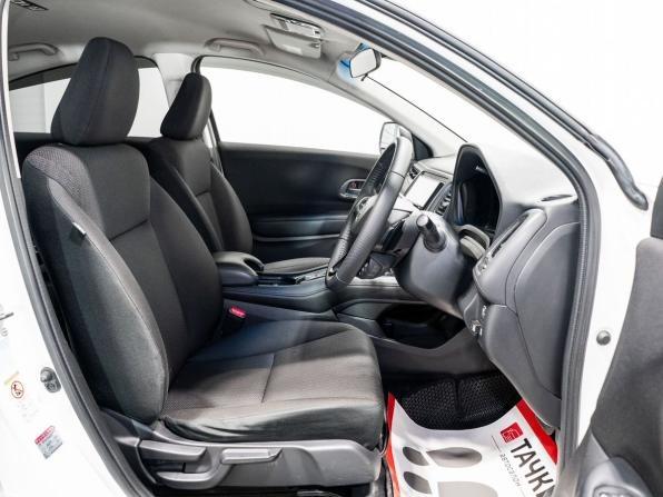 Honda Vezel I с пробегом 2014 года, цена 1 385 000 рублей, 163950 км, внедорожник, Автокод Объявления