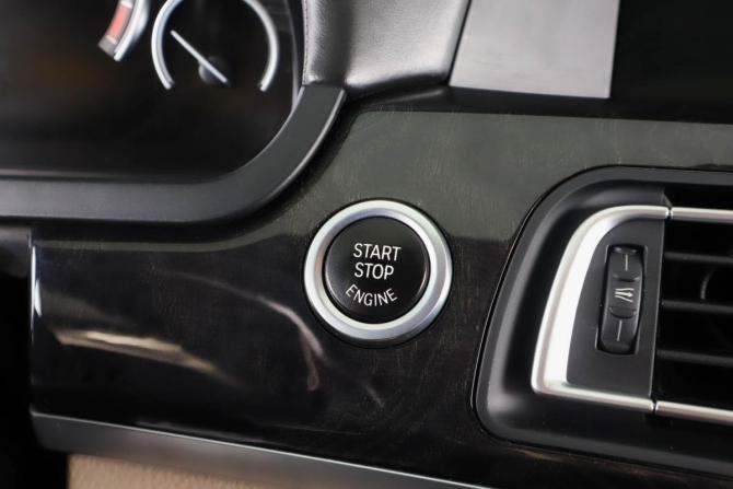 BMW 7 серии V (F01/F02/F04) с пробегом 2011 года, цена 2 249 000 рублей, 119500 км, седан, Автокод Объявления