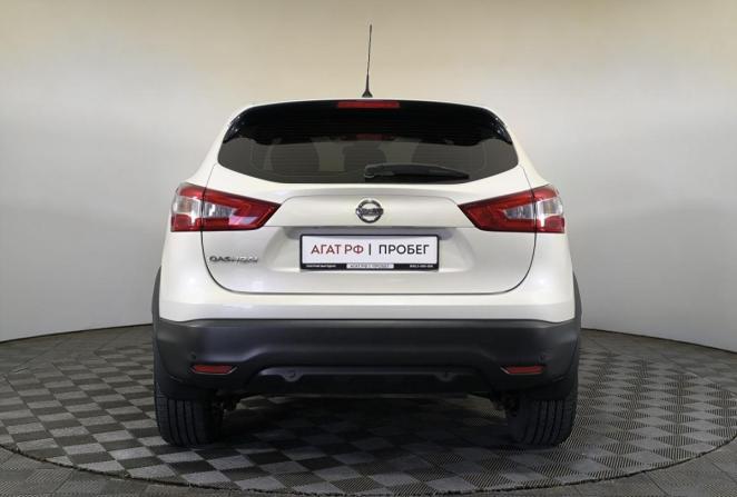 Nissan Qashqai II с пробегом 2016 года, цена 1 295 000 рублей, 77111 км, внедорожник, Автокод Объявления