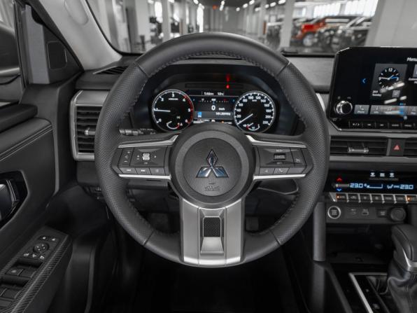 Mitsubishi L200 VI с пробегом 2026 года, цена 5 700 000 рублей, 14 км, пикап, Автокод Объявления