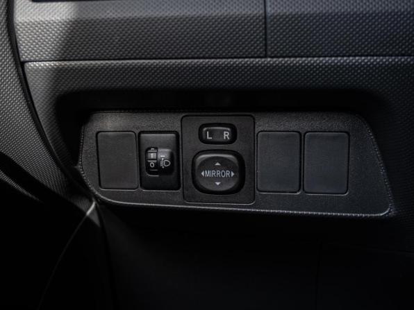Toyota Auris I Рестайлинг с пробегом 2012 года, цена 1 230 000 рублей, 205731 км, хэтчбек, Автокод Объявления