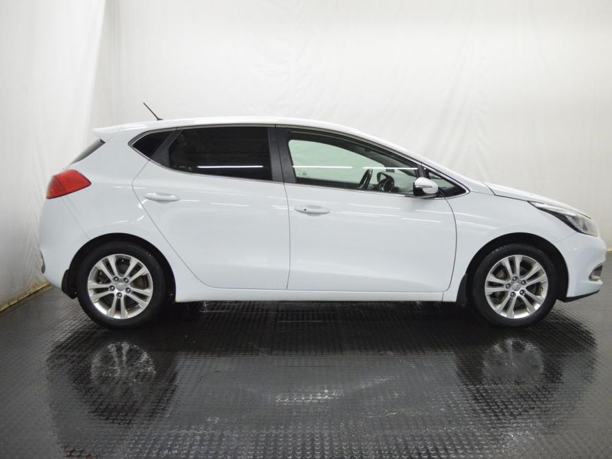 Kia Ceed II Санкт-Петербург  - изображение 4