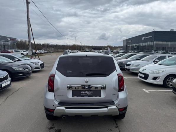 Renault Duster I Рестайлинг с пробегом 2018 года, цена 1 533 000 рублей, 91900 км, внедорожник, Автокод Объявления