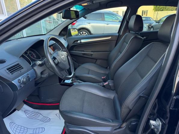 Opel Astra H Рестайлинг с пробегом 2008 года, цена 570 000 рублей, 246556 км, хэтчбек, Автокод Объявления