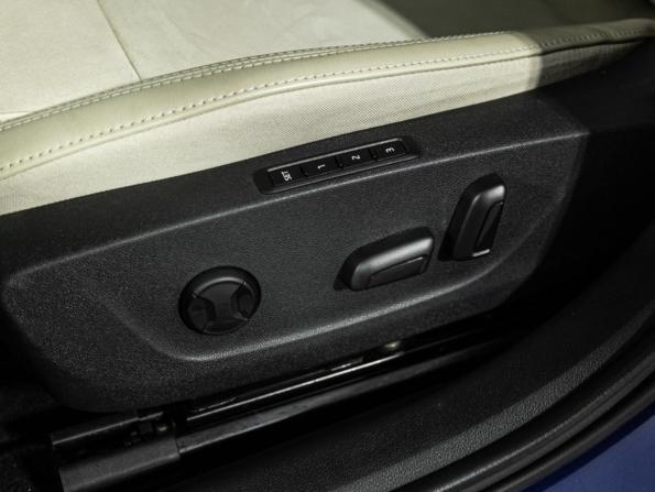 Skoda Octavia IV (A8) с пробегом 2022 года, цена 3 090 000 рублей, 79230 км, лифтбек, Автокод Объявления