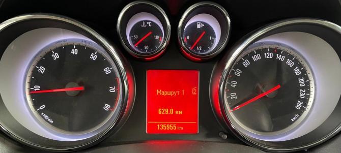 Opel Astra J Рестайлинг с пробегом 2012 года, цена 700 000 рублей, 135955 км, хэтчбек, Автокод Объявления