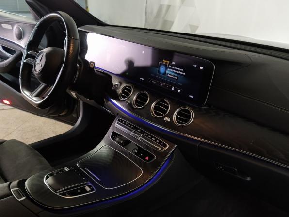 Mercedes-Benz E-Класс V (W213 S213 C238) Рестайлинг с пробегом 2020 года, цена 4 053 000 рублей, 85130 км, седан, Автокод Объявления