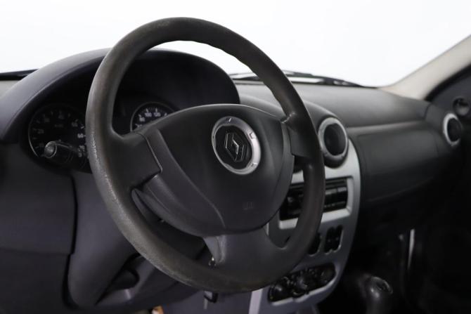 Renault Logan I Рестайлинг с пробегом 2013 года, цена 599 990 рублей, 76920 км, седан, Автокод Объявления