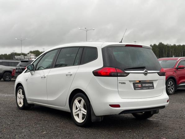Opel Zafira C с пробегом 2012 года, цена 845 000 рублей, 258642 км, компактвэн, Автокод Объявления