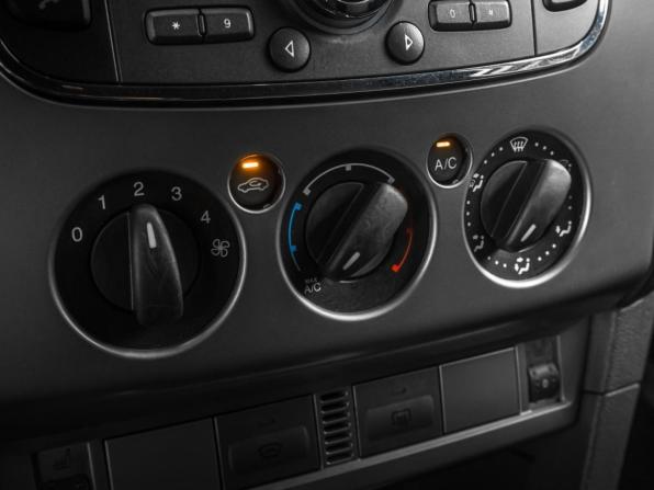Ford Focus II Рестайлинг с пробегом 2011 года, цена 599 000 рублей, 228937 км, хэтчбек, Автокод Объявления