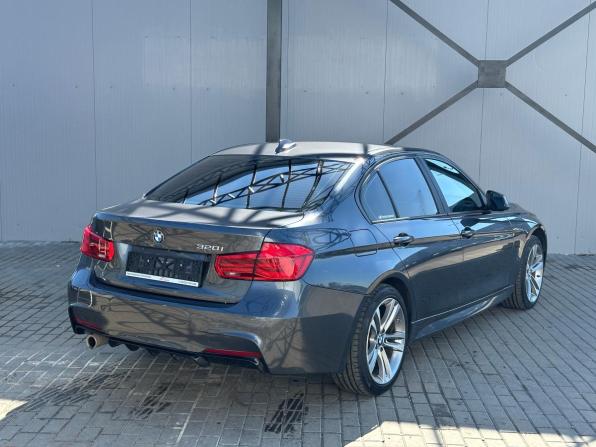 BMW 3 серии VI (F3x) Рестайлинг с пробегом 2018 года, цена 2 200 000 рублей, 120000 км, седан, Автокод Объявления