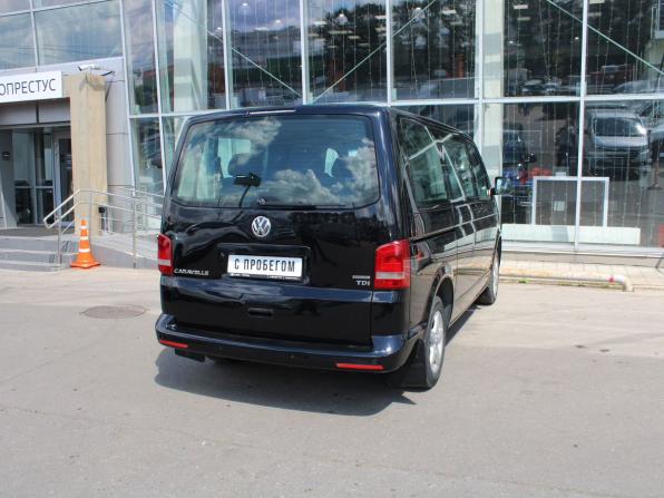 Volkswagen Caravelle T5 Рестайлинг с пробегом 2013 года, цена 1 780 000 рублей, 261740 км, минивэн, Автокод Объявления