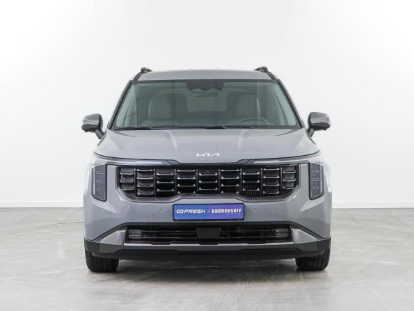 Kia Carnival IV Рестайлинг с пробегом 2025 года, цена 6 745 055 рублей, 10714 км, минивэн, Автокод Объявления