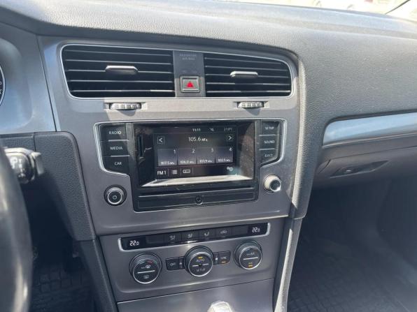 Volkswagen Golf VII с пробегом 2013 года, цена 920 000 рублей, 168736 км, хэтчбек, Автокод Объявления