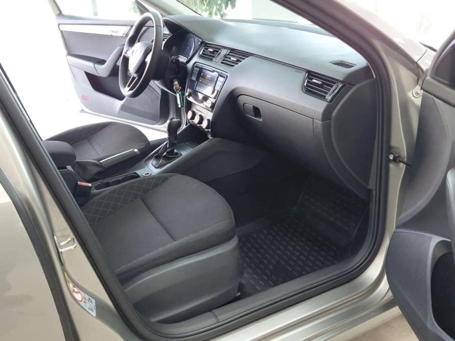 Skoda Octavia III (A7) Рестайлинг Москва  - изображение 17
