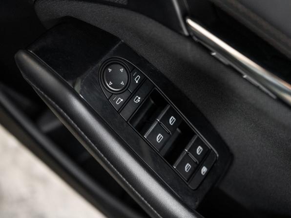 Mazda 3 IV (BP) с пробегом 2019 года, цена 1 690 500 рублей, 43118 км, седан, Автокод Объявления