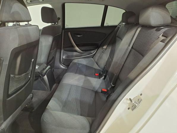 BMW 1 серии I (E81/E82/E87/E88) Рестайлинг с пробегом 2010 года, цена 699 000 рублей, 150000 км, хэтчбек, Автокод Объявления