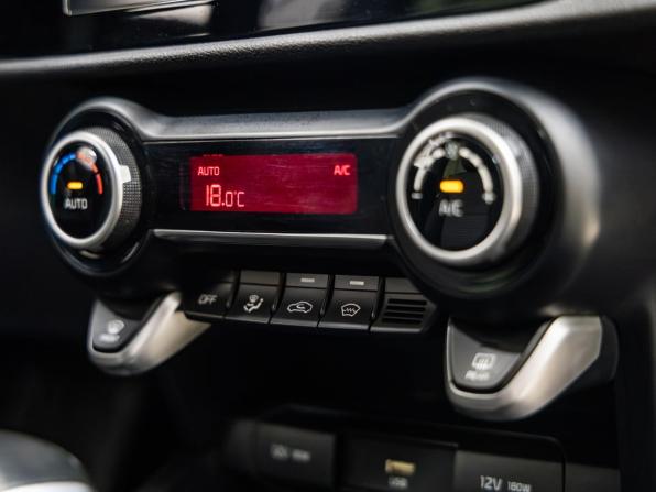 Kia Rio IV Рестайлинг с пробегом 2020 года, цена 1 548 000 рублей, 138624 км, хэтчбек, Автокод Объявления