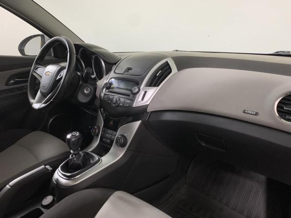 Chevrolet Cruze I Рестайлинг с пробегом 2015 года, цена 735 000 рублей, 156000 км, хэтчбек, Автокод Объявления