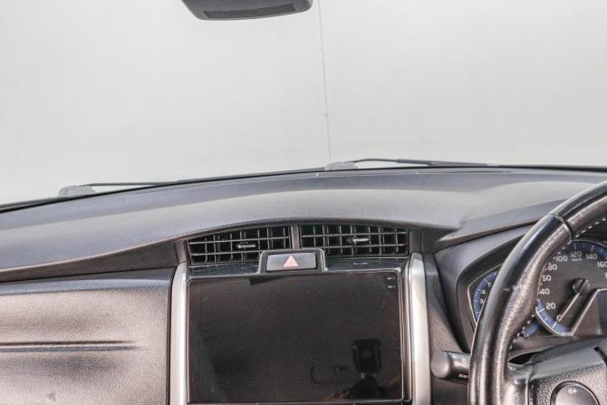 Toyota Corolla XI (E160 E170) Рестайлинг 2 с пробегом 2015 года, цена 1 279 000 рублей, 146000 км, универсал, Автокод Объявления