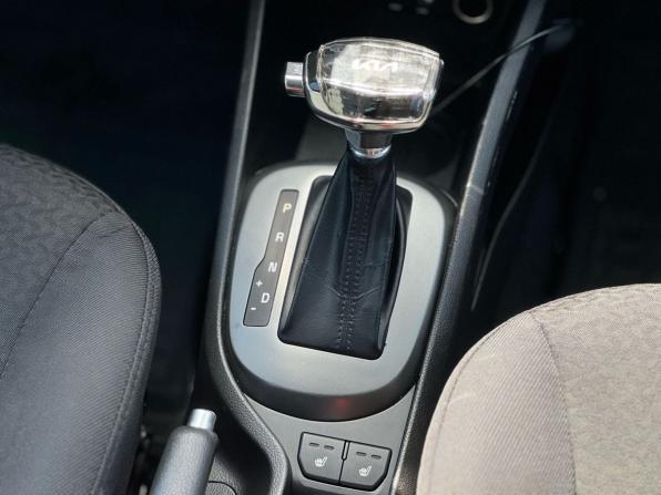 Kia Rio III Рестайлинг с пробегом 2016 года, цена 949 000 рублей, 210600 км, седан, Автокод Объявления