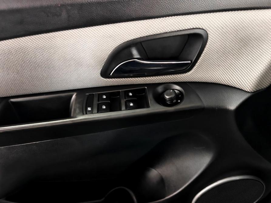 Chevrolet Cruze I Москва  - изображение 15