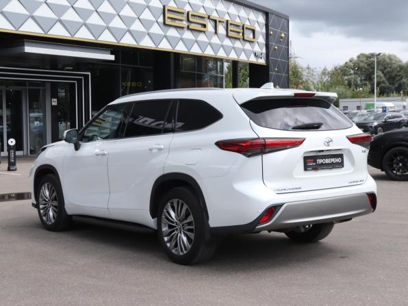 Toyota Highlander IV (XU70) с пробегом 2025 года, цена 4 744 000 рублей, 39331 км, внедорожник, Автокод Объявления