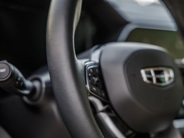 Geely Monjaro I с пробегом 2024 года, цена 4 098 000 рублей, 13055 км, внедорожник, Автокод Объявления