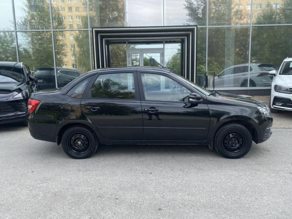 Lada (ВАЗ) Granta I Рестайлинг с пробегом 2022 года, цена 665 000 рублей, 61525 км, седан, Автокод Объявления