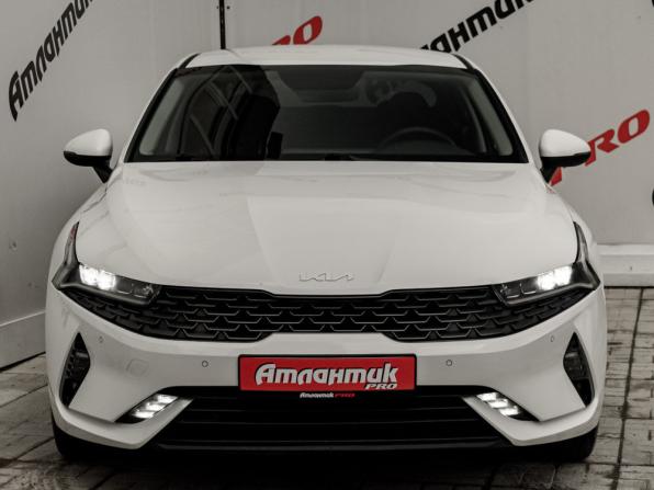 Kia K5 III с пробегом 2022 года, цена 2 580 000 рублей, 59976 км, седан, Автокод Объявления