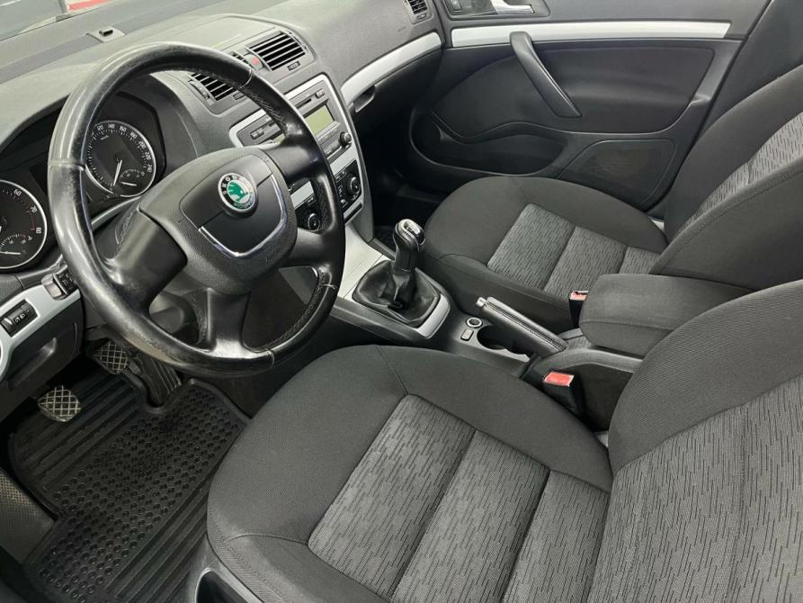Skoda Octavia II (A5) Рестайлинг Нижнекамск  - изображение 18