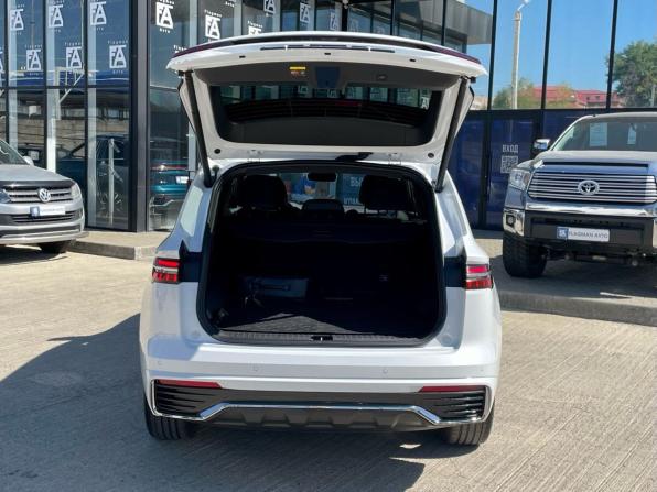 Geely Monjaro I с пробегом 2024 года, цена 2 780 000 рублей, 93000 км, внедорожник, Автокод Объявления