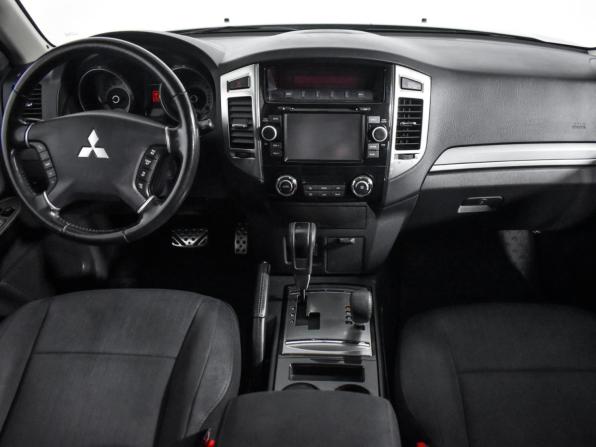 Mitsubishi Pajero IV Рестайлинг 2 с пробегом 2014 года, цена 2 450 000 рублей, 114501 км, внедорожник, Автокод Объявления
