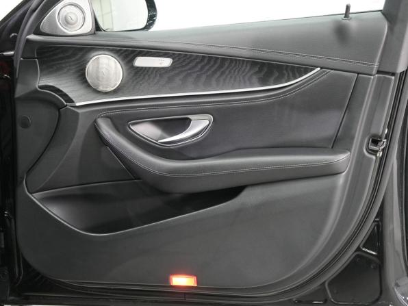 Mercedes-Benz E-Класс V (W213 S213 C238) Рестайлинг с пробегом 2020 года, цена 3 750 000 рублей, 179977 км, седан, Автокод Объявления