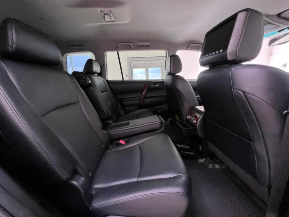Toyota Highlander II (XU40) Рестайлинг с пробегом 2010 года, цена 2 190 000 рублей, 102444 км, внедорожник, Автокод Объявления