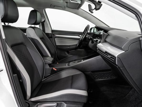 Volkswagen Golf VIII с пробегом 2020 года, цена 2 249 000 рублей, 83695 км, хэтчбек, Автокод Объявления