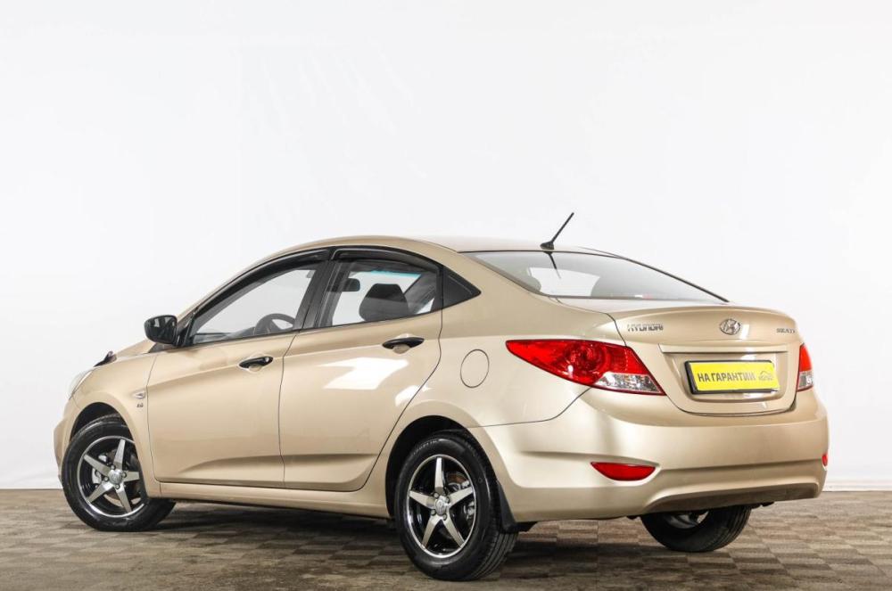 Hyundai Solaris I Тюмень  - изображение 5