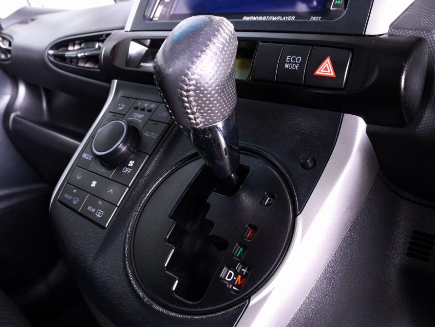 Toyota Wish II Рестайлинг Минеральные Воды  - изображение 12