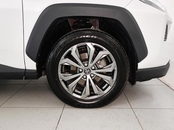 Toyota RAV4 V (XA50) с пробегом 2024 года, цена 3 815 000 рублей, 35014 км, внедорожник, Автокод Объявления