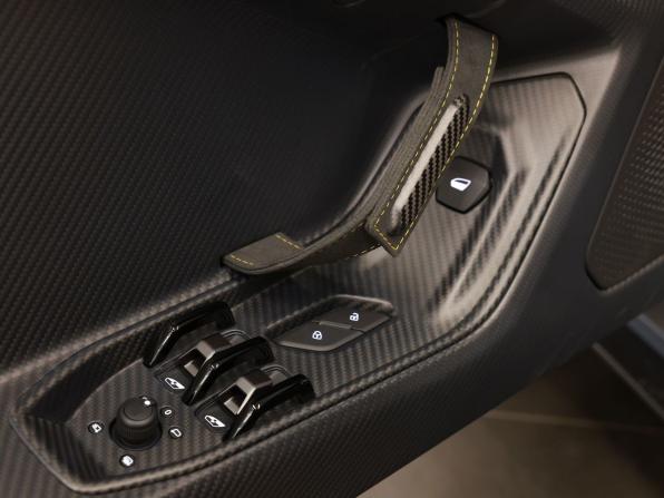 Lamborghini Temerario с пробегом 2026 года, цена 52 000 000 рублей, 76 км, купе, Автокод Объявления