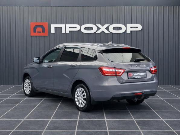 Lada (ВАЗ) Vesta I с пробегом 2019 года, цена 997 000 рублей, 137928 км, универсал, Автокод Объявления