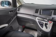 Toyota ISis I Рестайлинг Томск  - изображение 28