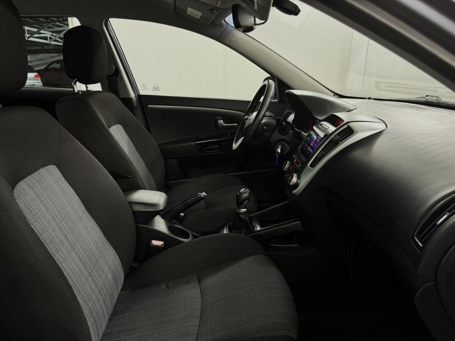 Kia Ceed I Рестайлинг Москва  - изображение 11