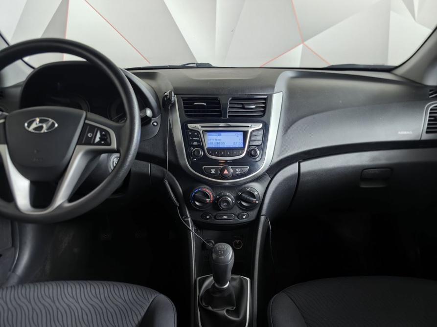 Hyundai Solaris I Москва  - изображение 14