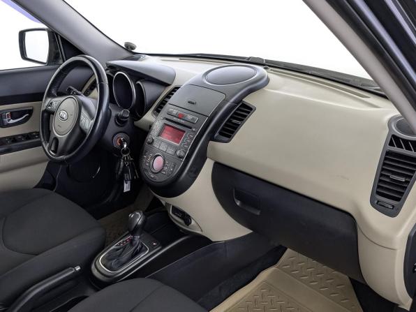 Kia Soul I Рестайлинг с пробегом 2012 года, цена 1 050 000 рублей, 131598 км, хэтчбек, Автокод Объявления
