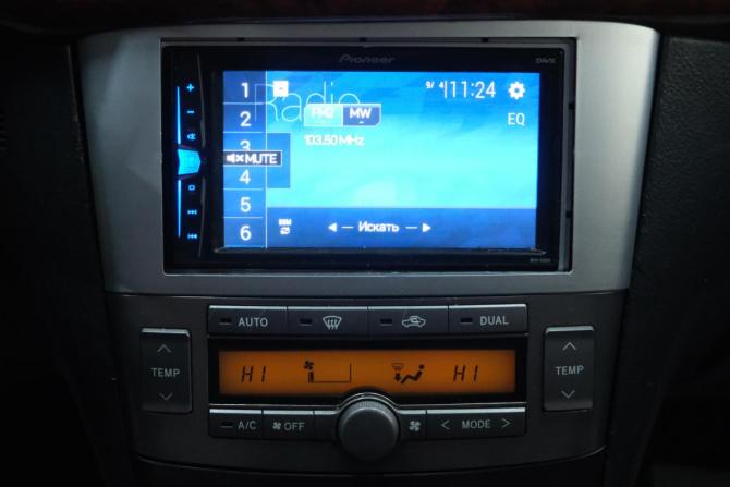 Toyota Avensis II с пробегом 2004 года, цена 749 000 рублей, 296000 км, седан, Автокод Объявления
